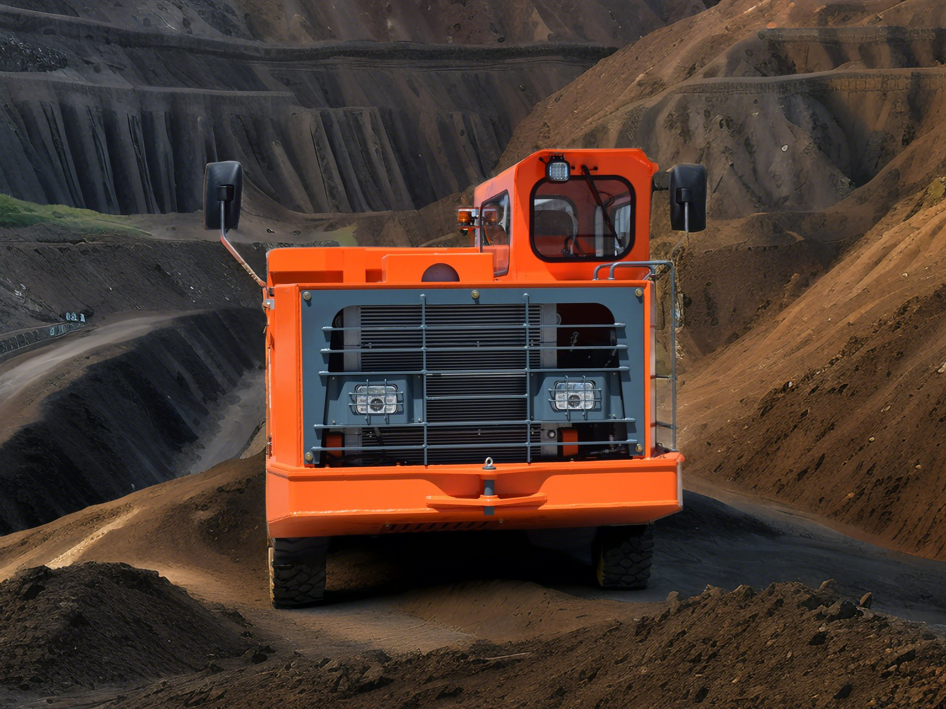 ДЕРУИ ДРУК -12 Оригинальный двигатель VOLVO горный буксир DANA