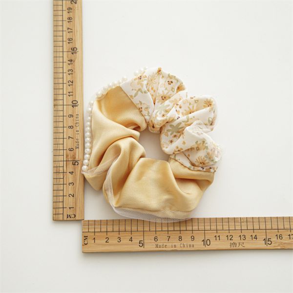 Summer patchwork acrylic beads color floral satin beaded hair scrunchies hair accessories Ins horsetail rubber band