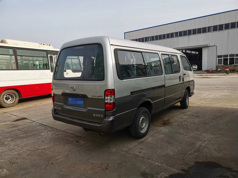 2017 автобус Kinglong используемый автобусом Hiace года 9 используемый местами мини с хорошим состоянием