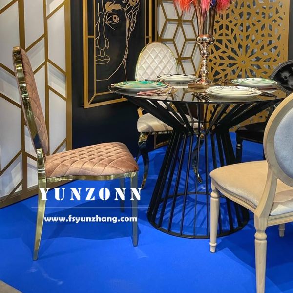 Modern Style Wedding Dining Chairs Stainless Steel and Velvet Hotel Chairs Stackable Elegant Chairs