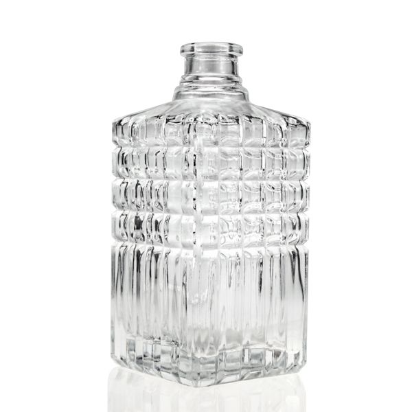 OEM/ODM Acceptable Square 500ml Eco-Friendly Glass Bottle for Whiskey and Beauty