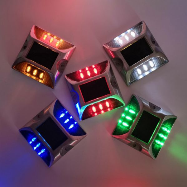 Отражающая лента литой алюминиевой квадратной дорожной шины светодиодный дорожный стул для безопасности дорожного движения на шоссе