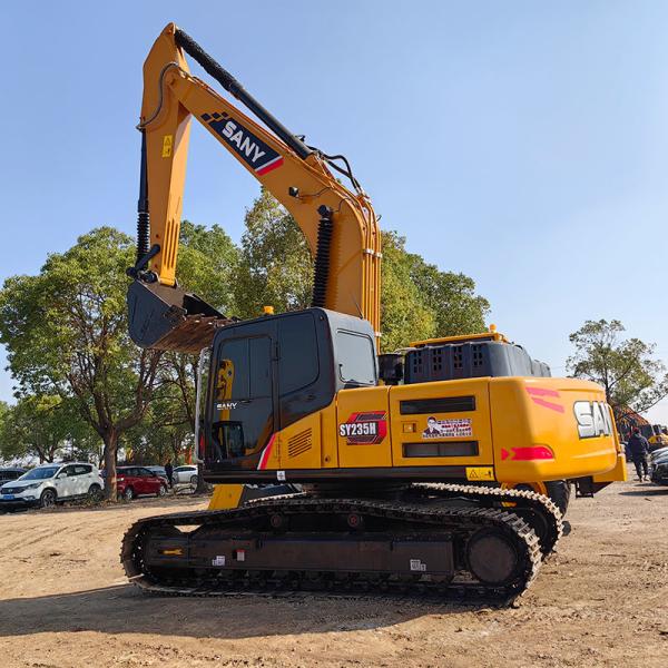 Hydraulic Used SANY SY235 Excavator 129kw Rated Power Middle Size Digger Original Version