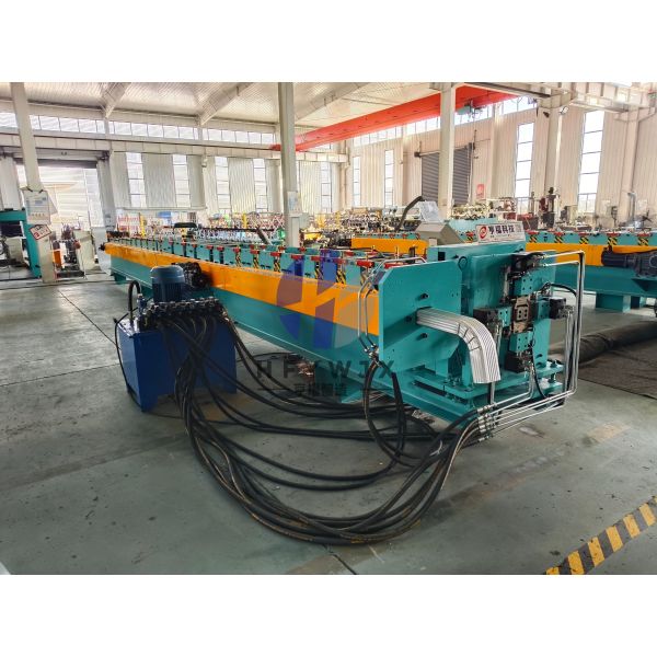 Hydraulic 16 Stations Gutter Downspout Machine 5.5kw For Precision Gutter Production