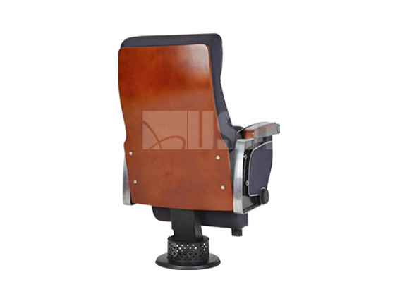 Реклама используя места театра аудитории, посадочные места аудитории школы оборудует прибор подачи воздуха