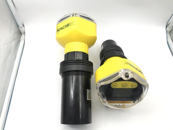 Non Contact Explosion Proof Flow Meter High Accuracy Thread Installation