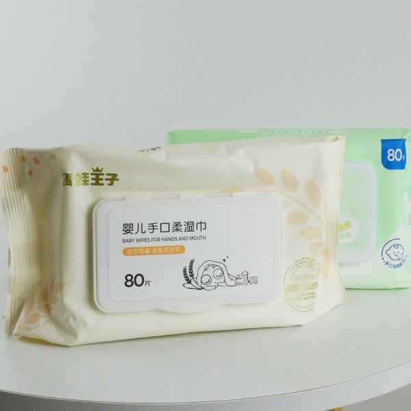 Customized Private Label Baby Wet Towels Disposable Hand Mouth Cleaning