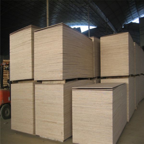 Eucalyptus Core Furniture Grade 18 15 12mm Homebase Plywood
