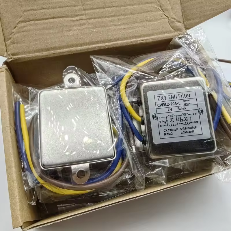Фильтр EMI однофазный антиинтерферентный источник питания 115V / 250V / 380V CW3L2-20A-L CW4L2-20A-S CW4L2-20A-T 50/60HZ