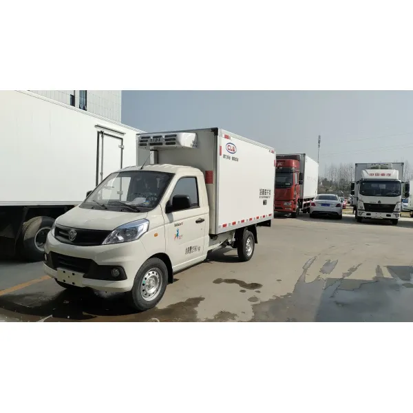Foton Small Refrigerated Trucks for Delivering Fruits Vegetables Meat and Seafood