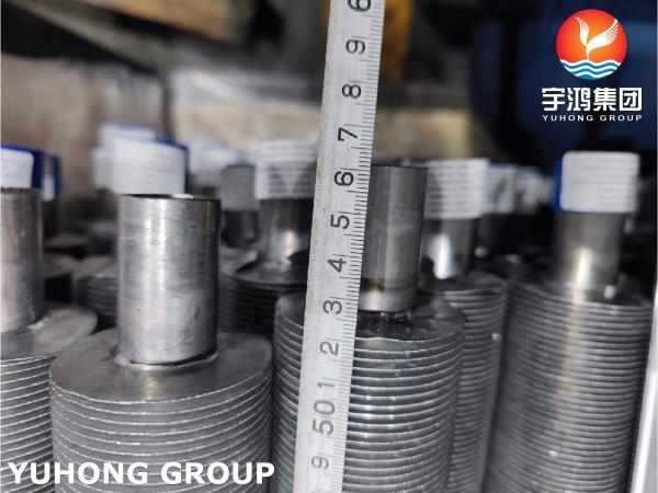 Robust Extruded Aluminium Finned Tubes ASTM B163 Incoloy 825 Base