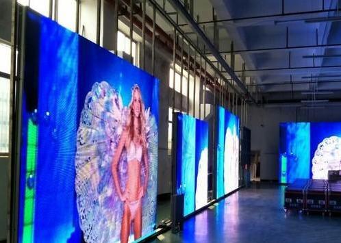 Large Flexible Mosaic-Free P2.5 Outdoor LED Display Screen, LED Board de publicidade
