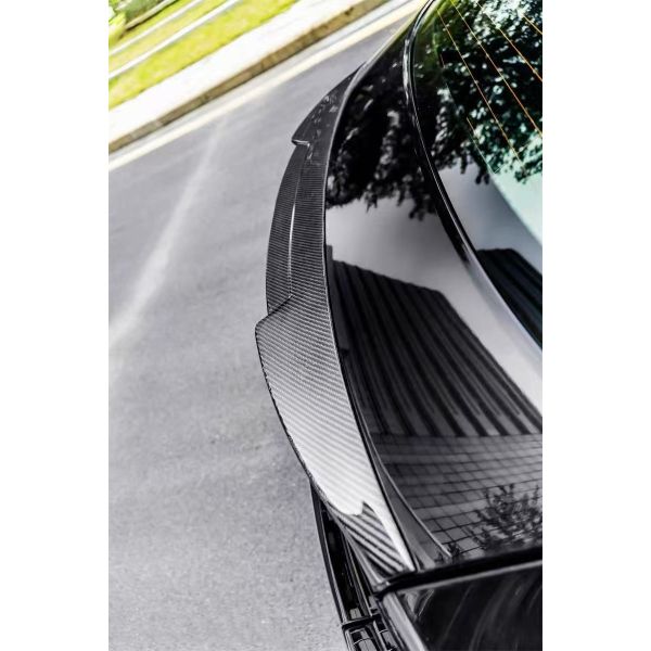 PANAMERA Porsche Wide Body Kit Carbon Fiber Spoiler Diffuser Spoiler 2020