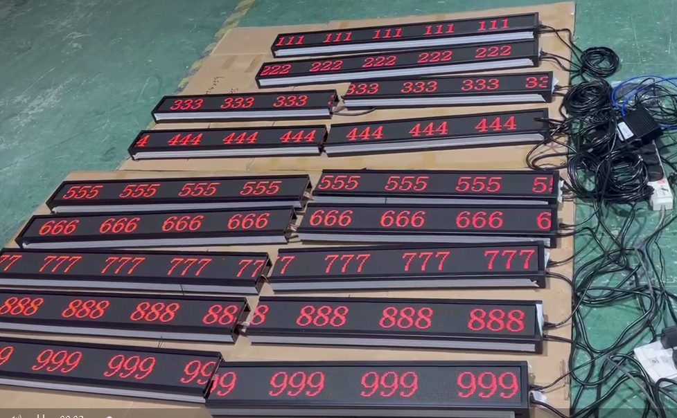 Изготовленная на заказ доска знака СИД P3mm RGB двигая с обменником 16port
