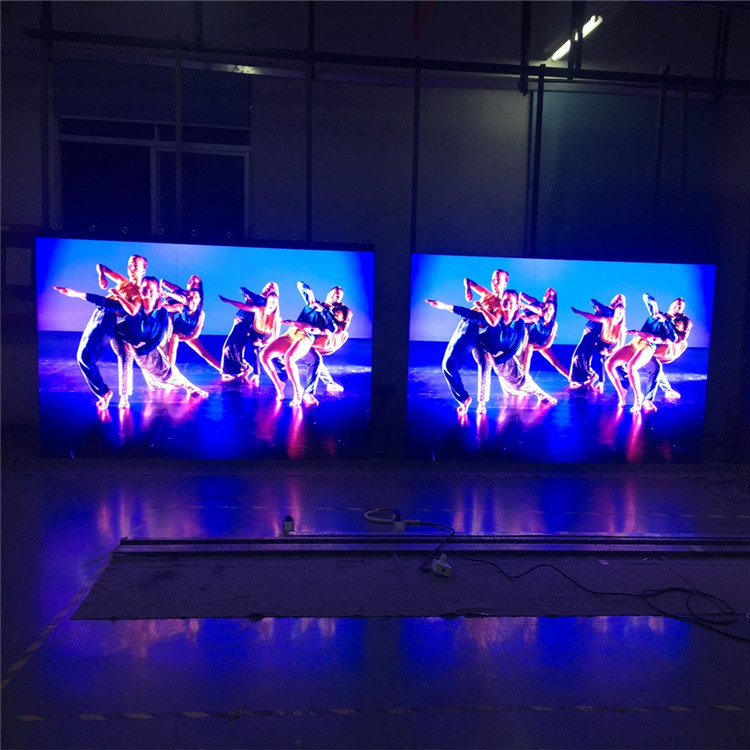 Дисплей СИД модного парада 3840hz 512x512mm P2 HD