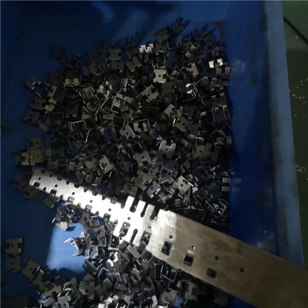 Alliage en laiton progressif 3602 2604 matrices d'estampillage en métal