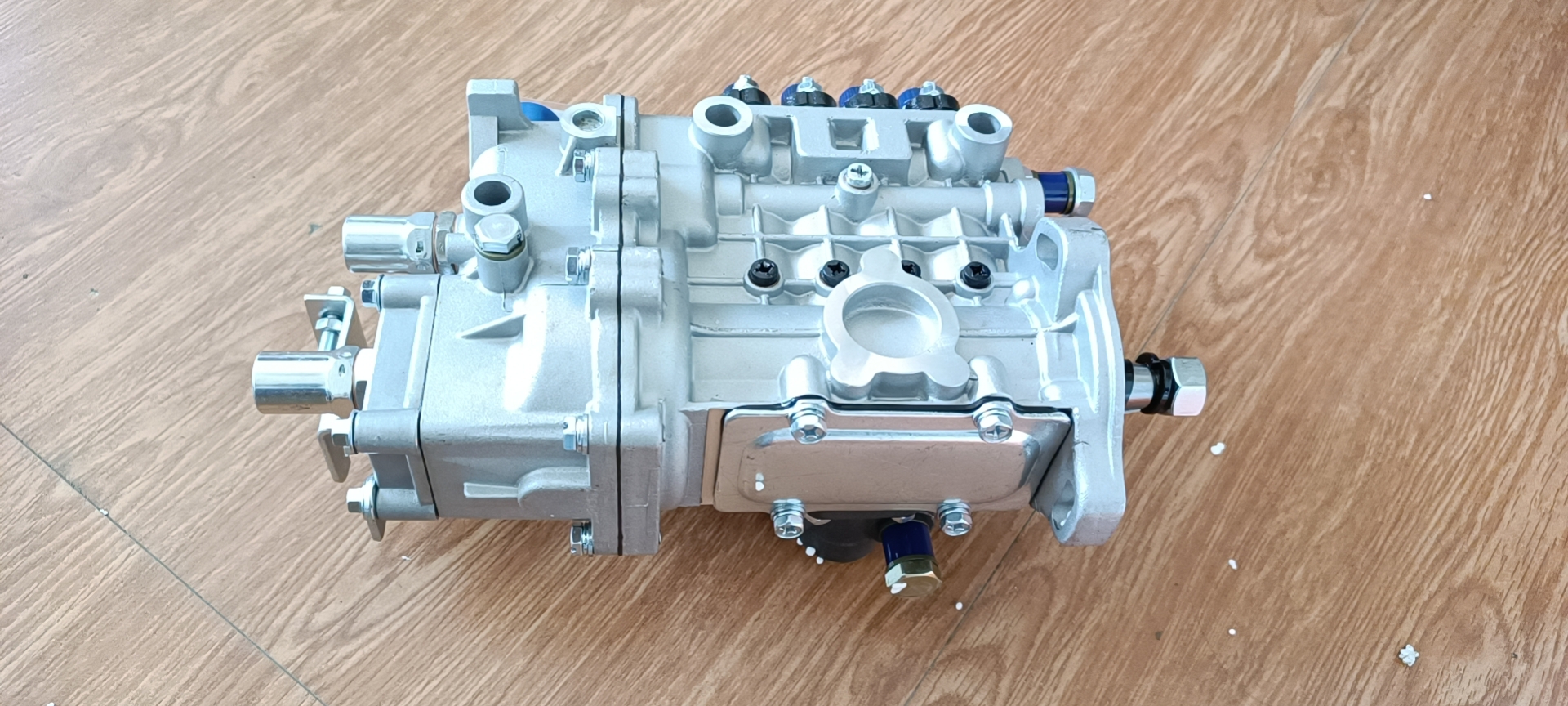 A498B-21000  		 Насос системы подачи топлива для грузоподъемника