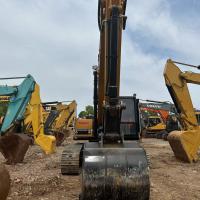 中古のSANY Digger SY215C 中型クローラー掘削機で使用された21.5