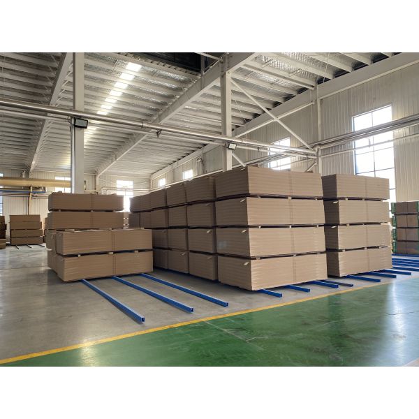 Industrial Grade Thin MDF Sheet 1.5mm-2.5mm For Picture Frame And Stationery