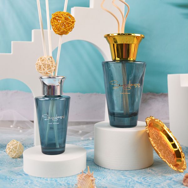 Inverted Cone Decorative Reed Aroma Diffuser Glass Bottle 90ml With Wooden Cap