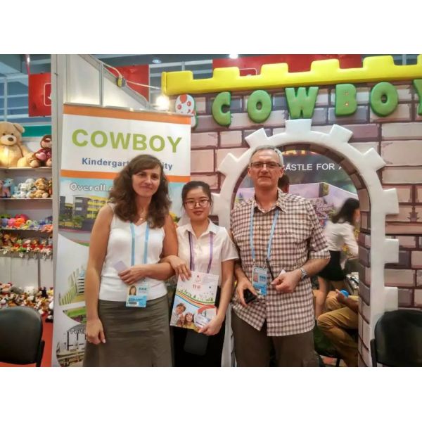 Guangzhou China Supplies Children Cloth Daycare Stackable Beds Cotsfor Nursery School