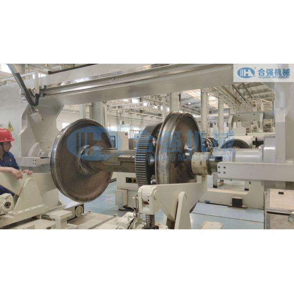 Hydraulic Wheel Press 1150 - 1250mm Diameter For Locomotive Wheelset