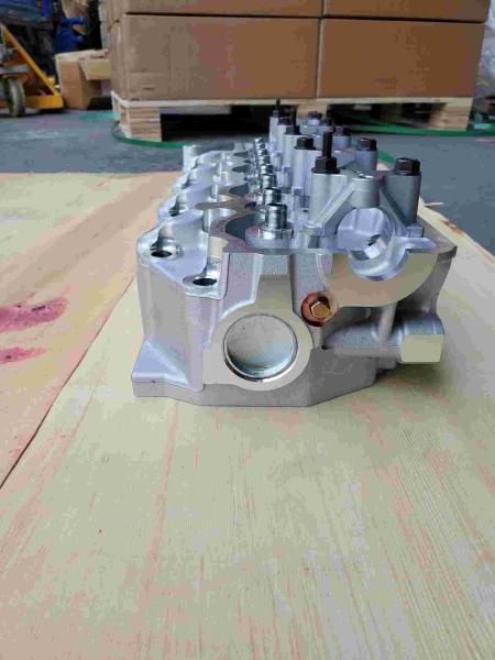 MD185918 Mitsubishi シリンダーヘッド モデル 4d56-C 材料 鋳造 シリンダーヘッド