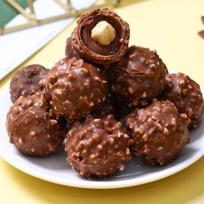 Halal Compound Dark Bulk Chocolate Valentines Candy 30 Pcs Box Crispy Chocolate Ball