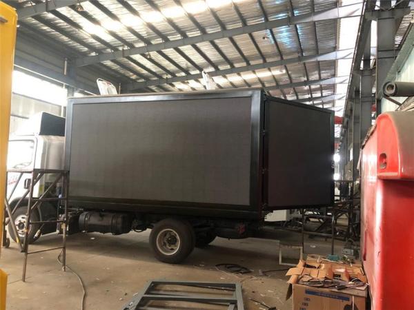 14ft 18ft Digital LED Advertising Van P5 3 Sides For Truck Mounted