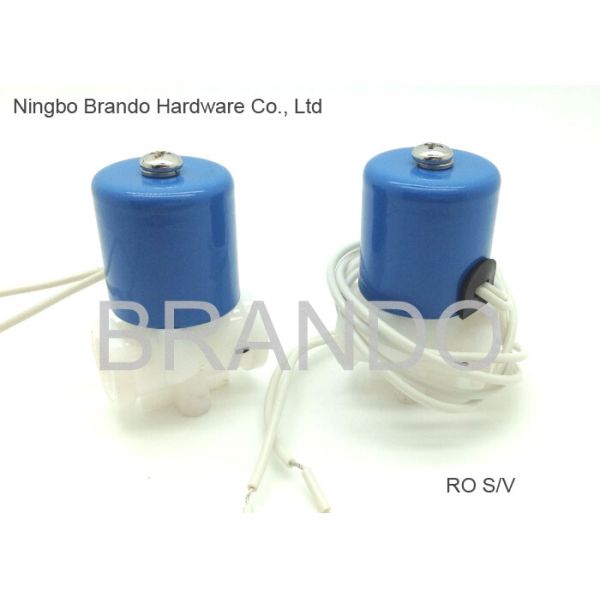Части обратного осмоза продевают нитку свет порта - голубой клапан соленоида РО рынка Вьетнама