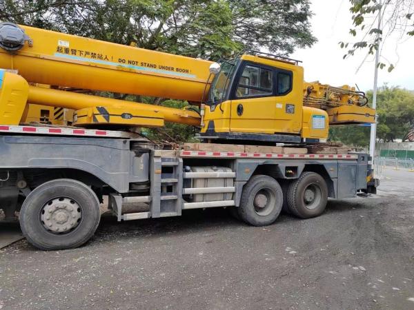 Xc Mg Mobile Crane 50 tonnes de bons prix en 2019 avec des conditions d'utilisation et 4 puits