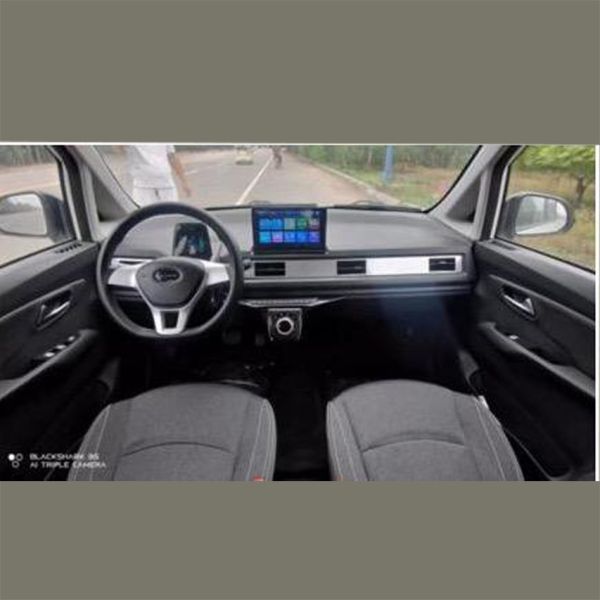 Solar Hybrid Power Car LHD Middle High Speed 5 Doors 5 Seats RHD