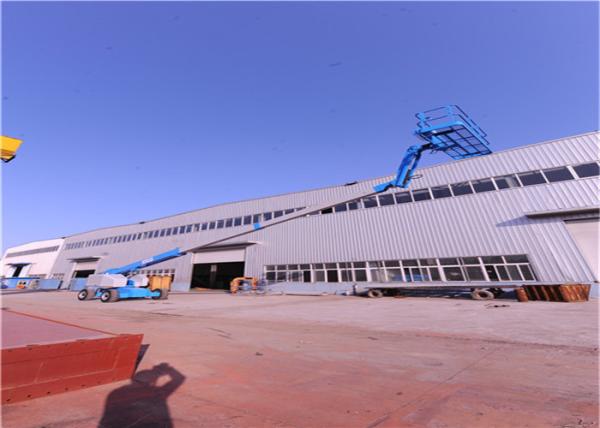 Automatic Traction Control Telescopic Boom Lift Narrow Chasis Model