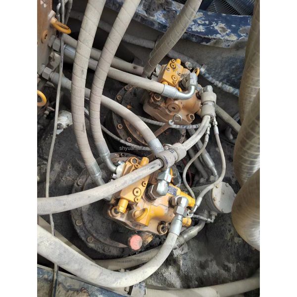 Оригинальный цвет гидравлического цилиндра, обеспечивающего оптимальную производительность экскаватора Sany 750