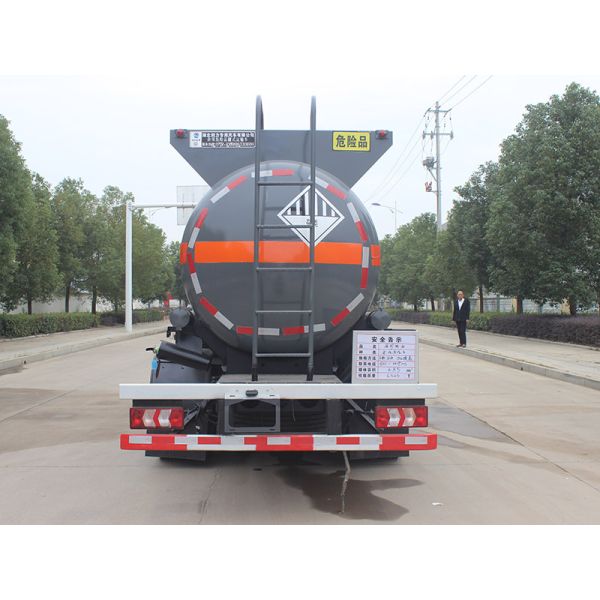 JAC 7Ton Miscellaneous Dangerous Goods Tank Transporter Truck Diesel Fuel Type