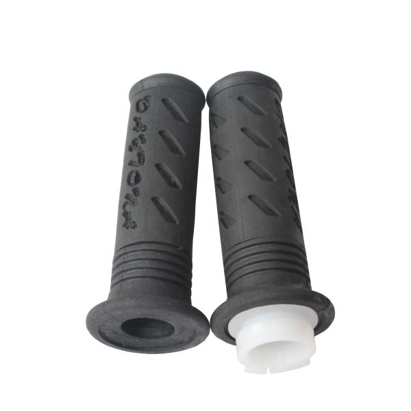 22mm Diameter Black Handlebar Grips , 50cc - 250cc Dirt Bike Scooter Parts