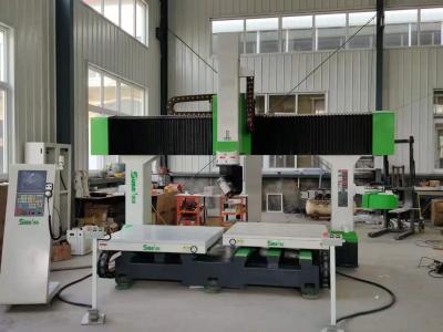 Machine de gravure à cinq axes de patin à roulettes de haute précision