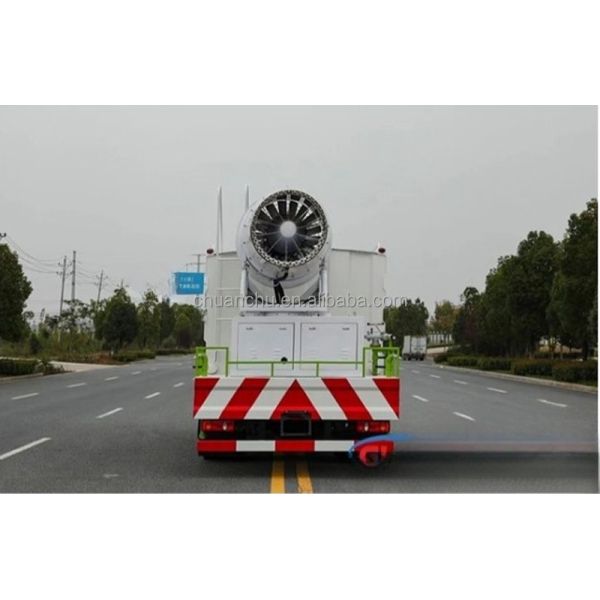 Euro 3 Dongfeng 4*2 Grand camion d'eau pour la suppression de la poussière