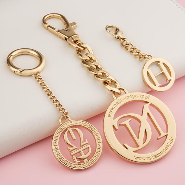 High End Custom Zinc Alloy Gold Hanging Metal Letters Logo Tag for Handbag