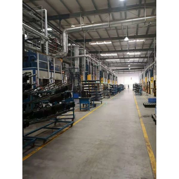 Poulie tendeur de courroie de camion MK667238 MK667237 Pièces de moteur pour Mitsubishi Fuso Canter