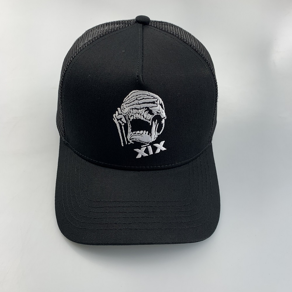Custom Embroidery Trucker Hats 5 Panel Waterproof 58CM for Four Seasons