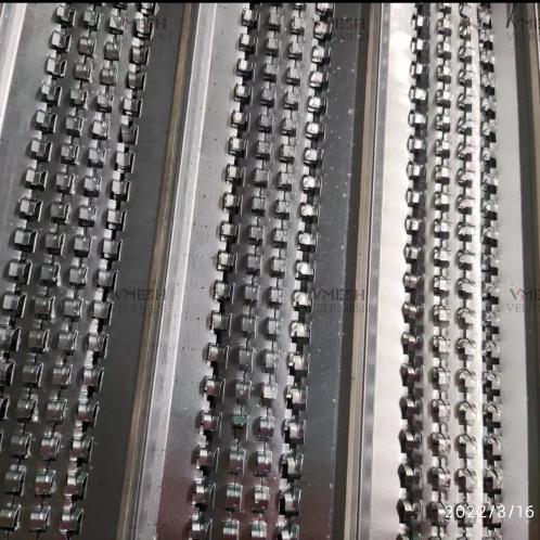 Galvanized High Rib Lath Formwork for Concrete Decking 0.45m x 2m