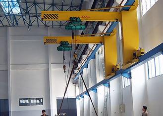 Electric Wall Mounted Jib Crane With Chain Hoist BB Model 1-20t Rated Loading Capacity
