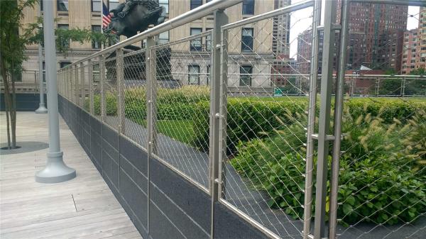 chain link temporary construction fence panels 6FT X 10F Mesh 2 3/8  x 2 3/8 ( 60mm x 60mm ) x 12 gauge wire