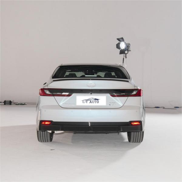 Hybrid Gasoline Toyota Camry Sedan Euro VI Emission Standard 2024 Vehicles 0km Used Car