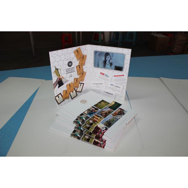 touch screen digital video brochure with Magnetic switch , ON / OFF button