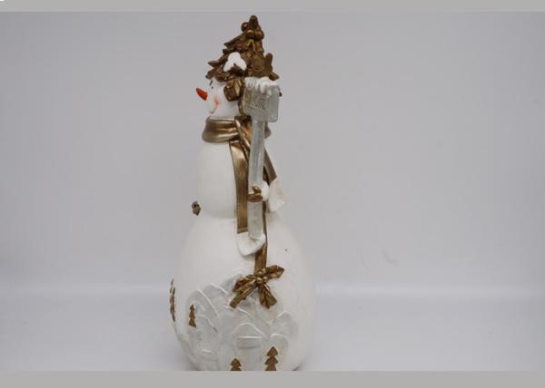 Customized Christmas Snowman Figurines , Polyresin Christmas Ornaments Crafts Gifts