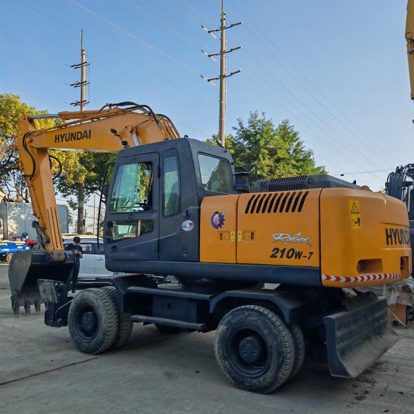 Hyundai R210w-7 Wheeled Excavator Fast Moving Second Hand 20.5t