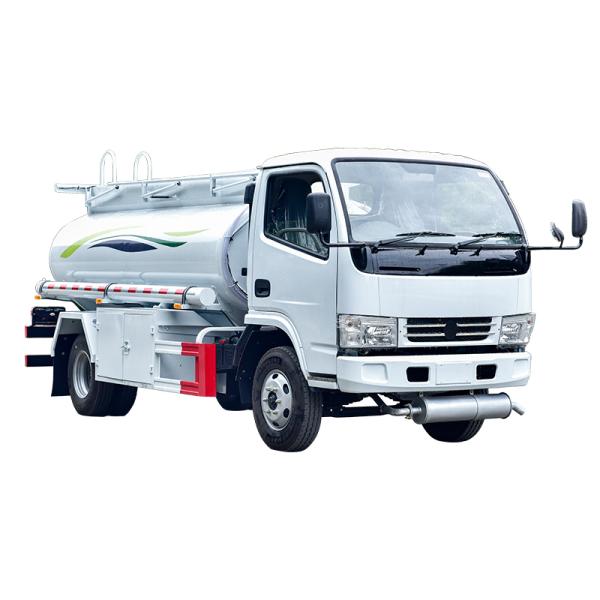 5000KG Left Hand Drive 4X2 Carbon Steel Fuel Oil Tanker Truck Delivery Transport Vehicle
