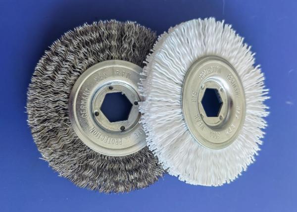Narrow brushing face 3 Inch Diameter Crimped Stainless Steel Wire Wheel Brush